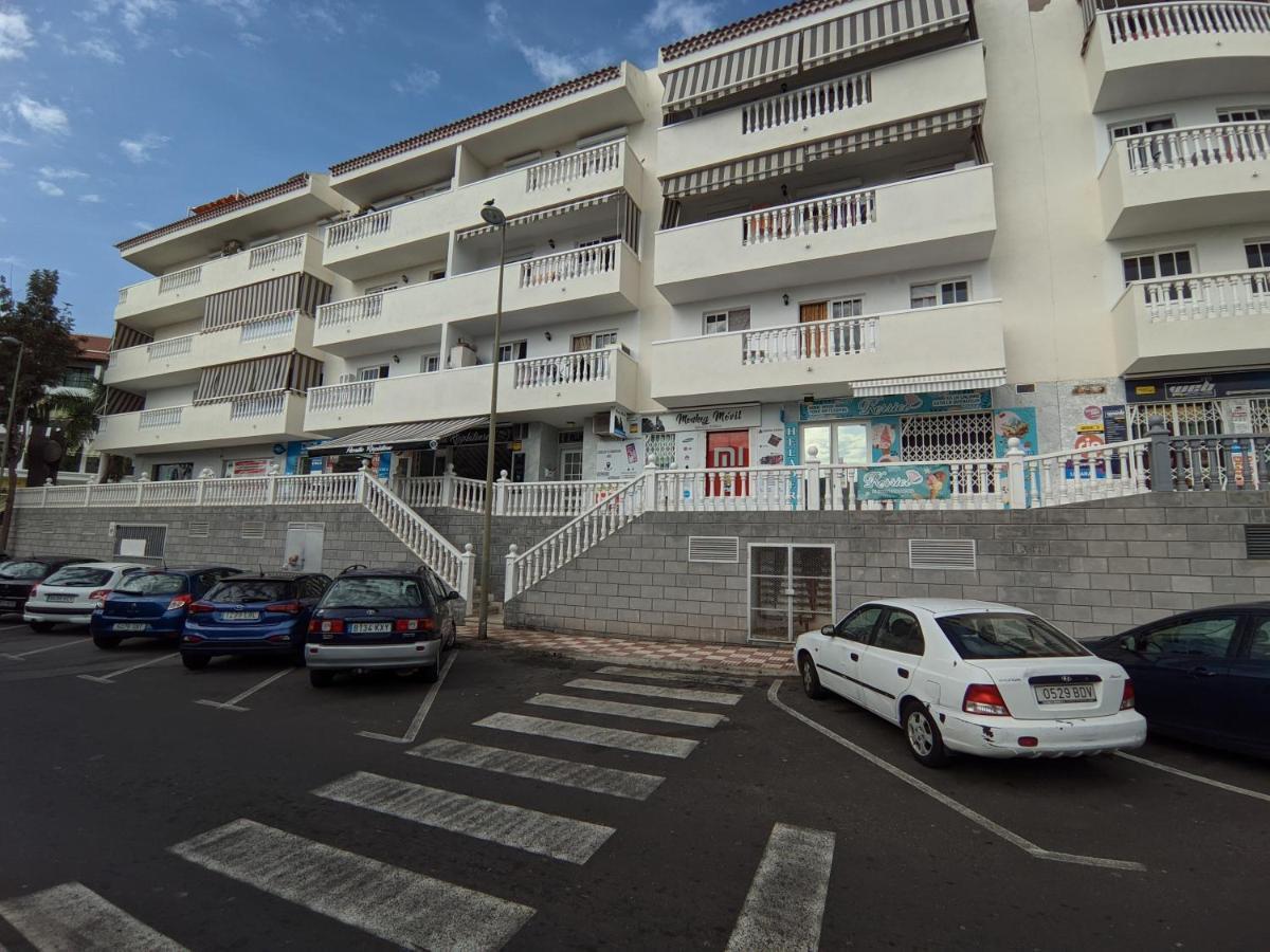 Apartamento "La Livenza" En El Centro De Adeje Con Garaje Privado Apartment Costa Adeje  Exterior photo